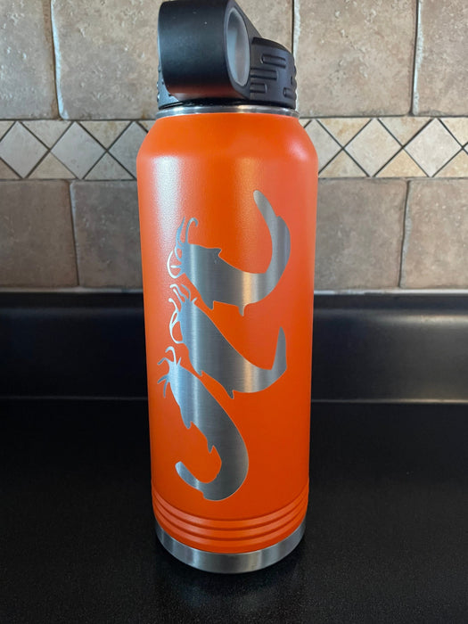 Polar Camel 32 OZ sports bottle Customized with golf design and name